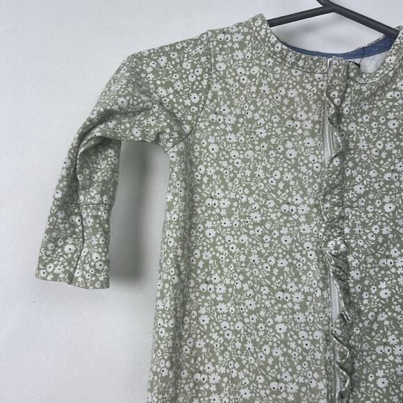 7 For all Mankind sage green floral sleep and play EUC 0-3 months - Picture 2 of 13
